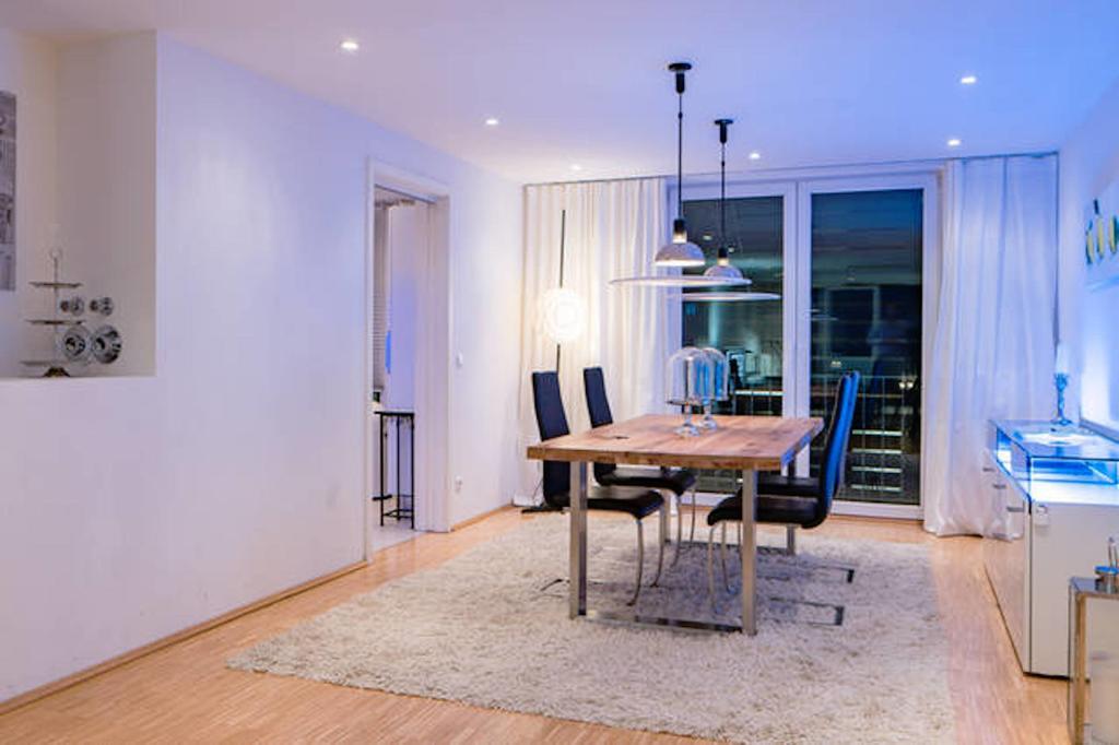 The Apartment Downtown Майнц Екстериор снимка